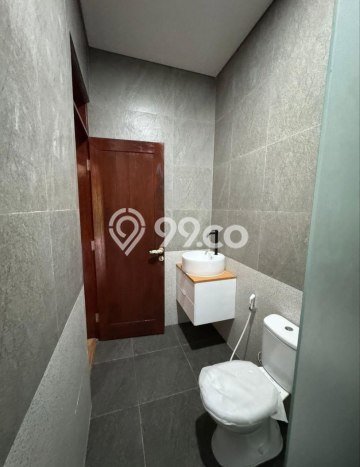 Dijual Rumah Mewah Elegan Dengan View Eksklusif di Dago, Bandung Dijual Rumah Mewah Elegan Dengan View Eksklusif di Dago, Bandung