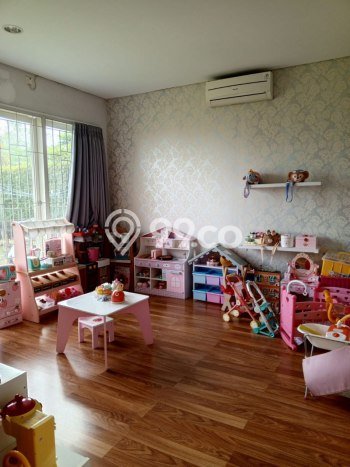 For Sale! Luxury House LT 548m2 Desain Elegan di Dago Pakar For Sale! Luxury House LT 548m2 Desain Elegan di Dago Pakar