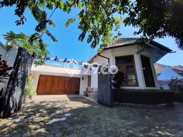 For Sale! Premium House LT 447m2 Desain Modern di Riau For Sale! Premium House LT 447m2 Desain Modern di Riau