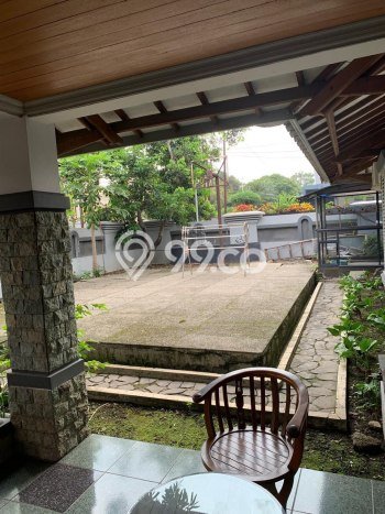 Rumah Elit LB 382m2 Siap Huni Desain Elegan di Turangga, Bandung Rumah Elit LB 382m2 Siap Huni Desain Elegan di Turangga, Bandung