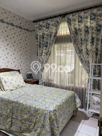 Rumah Eksklusif Siap Huni LT 374m2 di Batununggal, Bandung Rumah Eksklusif Siap Huni LT 374m2 di Batununggal, Bandung