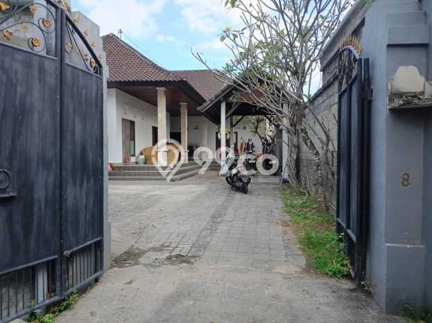 Dijual Rumah Kost di Sanur, Denpasar, 5 KT, 5 KM, Bangunan 170m2 Dijual Rumah Kost di Sanur, Denpasar, 5 KT, 5 KM, Bangunan 170m2