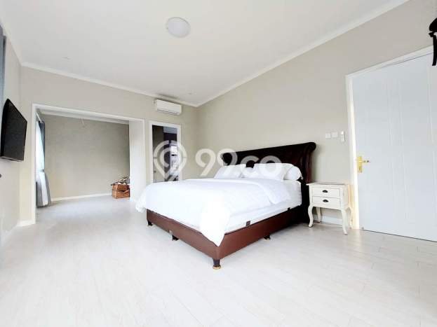 HOT DEAL! Vila di , Area 460m2m², Area Strategis HOT DEAL! Vila di , Area 460m2m², Area Strategis