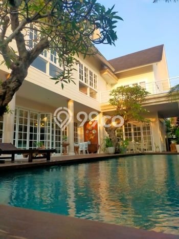 Rumah Elit Modern Tanpa Renovasi di Kerobokan Badung Rumah Elit Modern Tanpa Renovasi di Kerobokan Badung