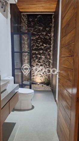 Properti Terbaik! Vila Kawasan , Dimensi 200m2m², Kondisi Terbaik Properti Terbaik! Vila Kawasan , Dimensi 200m2m², Kondisi Terbaik