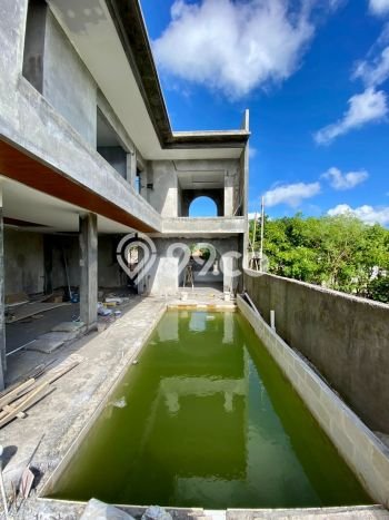 FOR SALE! Vila Kawasan , Area 200m2m², Lokasi Premium FOR SALE! Vila Kawasan , Area 200m2m², Lokasi Premium