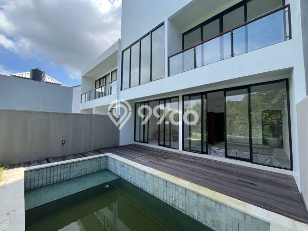 DIJUAL! Vila di , Luas 175m2m², Posisi Strategis DIJUAL! Vila di , Luas 175m2m², Posisi Strategis