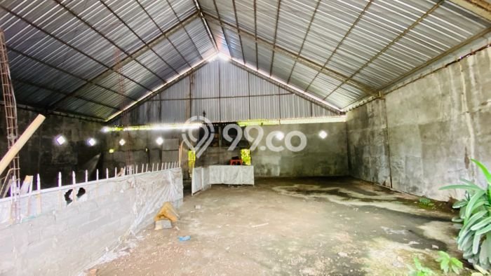Unit Gudang Disewa Lokasi Denpasar Barat, Denpasar Spesifikasi Luas Bangunan 400m2 Unit Gudang Disewa Lokasi Denpasar Barat, Denpasar Spesifikasi Luas Bangunan 400m2
