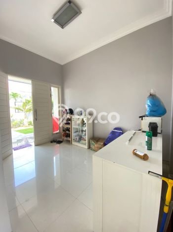 Hunian Elit LB 275m2 Siap Pakai Desain Elegan di Dharma Husada, Surabaya Hunian Elit LB 275m2 Siap Pakai Desain Elegan di Dharma Husada, Surabaya