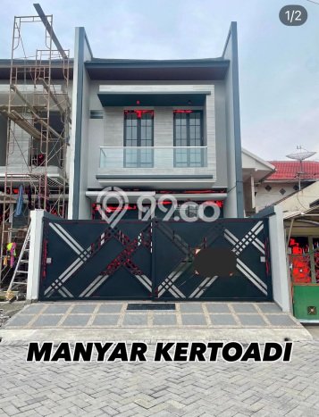 For Sale! Luxury House LT 120m2 Desain Modern di Manyar For Sale! Luxury House LT 120m2 Desain Modern di Manyar