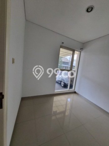Rumah Dengan Harga Terbaik 5 Kamar Tidur Lokasi Strategis di Kawasan Berkembang Kenjeran, Surabaya Rumah Dengan Harga Terbaik 5 Kamar Tidur Lokasi Strategis di Kawasan Berkembang Kenjeran, Surabaya