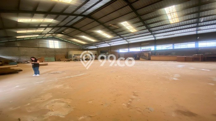 Gudang Bagus Dijual LB 7131m2 Lokasi Strategis Gresik Area Cocok untuk Berbisnis Gudang Bagus Dijual LB 7131m2 Lokasi Strategis Gresik Area Cocok untuk Berbisnis