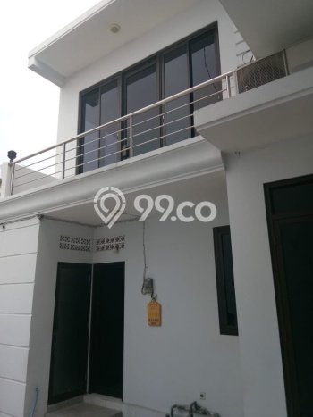Dijual Rumah Eksklusif 4 KT di Pakuwon City, Surabaya Dijual Rumah Eksklusif 4 KT di Pakuwon City, Surabaya