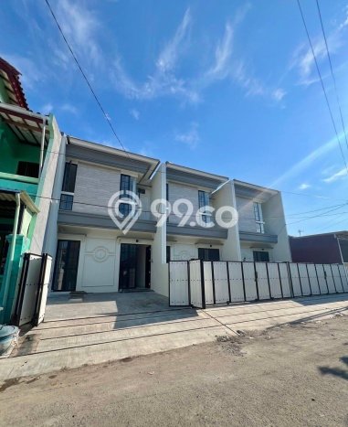 Dijual Cepat Rumah Bagus Siap Huni LB 150m2 di Rungkut, Surabaya Dijual Cepat Rumah Bagus Siap Huni LB 150m2 di Rungkut, Surabaya