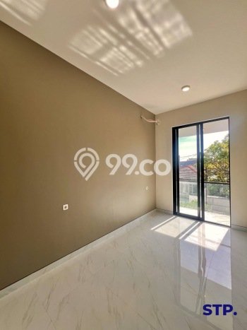 Hunian Nyaman Asri 5 KT Siap Huni di Kedung Baruk Surabaya Hunian Nyaman Asri 5 KT Siap Huni di Kedung Baruk Surabaya