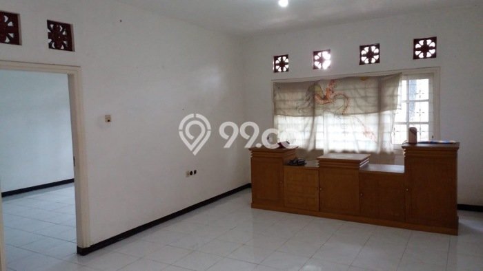 Rumah LT 159m2m² Akses Strategis di Kenjeran, Dekat Pusat Kota, Surabaya Rumah LT 159m2m² Akses Strategis di Kenjeran, Dekat Pusat Kota, Surabaya