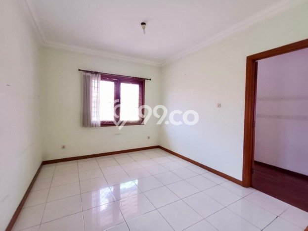 Rumah Minimalis di , Surabaya, LT 345m2m² Bangunan 239m2m² Rumah Minimalis di , Surabaya, LT 345m2m² Bangunan 239m2m²