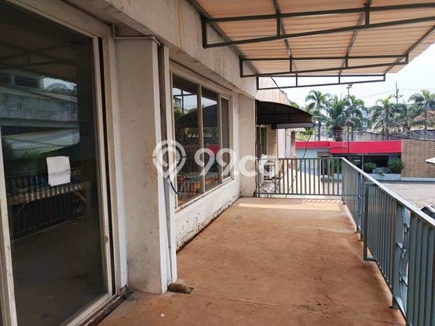 Ruko Bagus Dijual LB 330m2 Lokasi Strategis Surabaya Area Cocok untuk Bisnis Ruko Bagus Dijual LB 330m2 Lokasi Strategis Surabaya Area Cocok untuk Bisnis