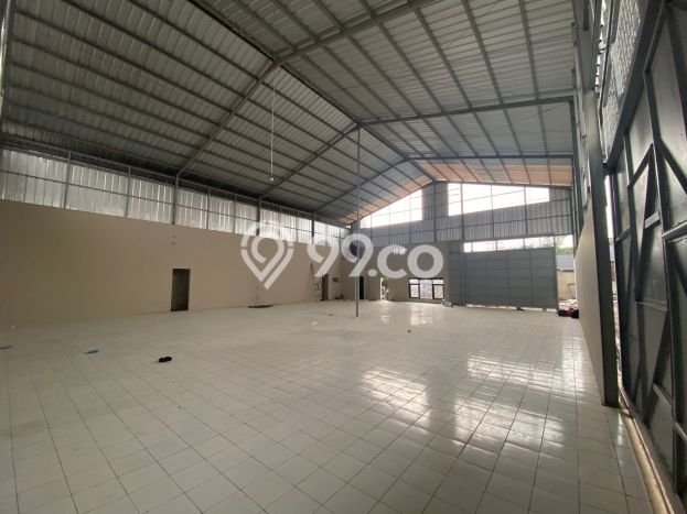 Unit Gudang disewakan di Regol Bandung dengan LT 500m2 / LB 357m2 Unit Gudang disewakan di Regol Bandung dengan LT 500m2 / LB 357m2
