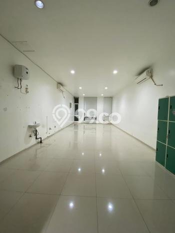 Disewakan Ruko di Kawasan Ramai Surya Sumantri Luas 185m2 Disewakan Ruko di Kawasan Ramai Surya Sumantri Luas 185m2