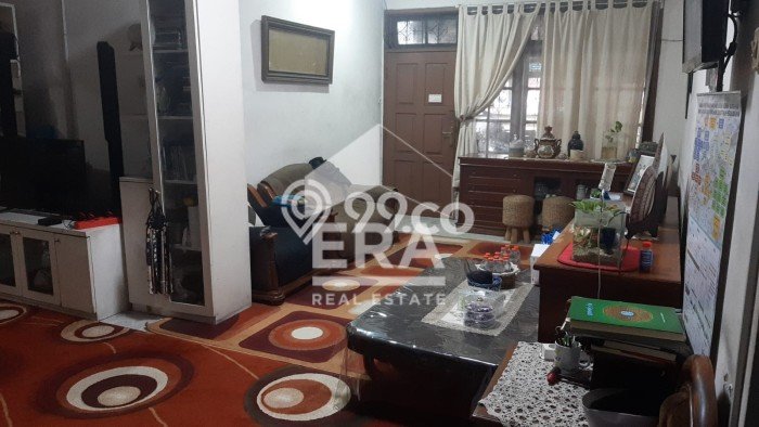 Rumah Luxury Modern Tanpa Renovasi di Klender Jakarta Timur Rumah Luxury Modern Tanpa Renovasi di Klender Jakarta Timur