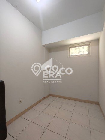 Apartemen Strategis 42m2 di Summarecon Bekasi Bekasi 3 Bedroom Apartemen Strategis 42m2 di Summarecon Bekasi Bekasi 3 Bedroom