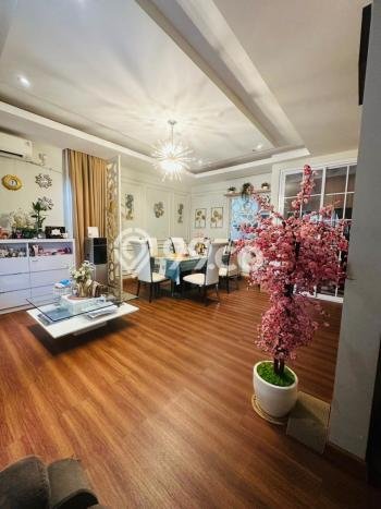 Rumah Elit Modern Tanpa Renovasi di Summarecon Bekasi Bekasi Rumah Elit Modern Tanpa Renovasi di Summarecon Bekasi Bekasi