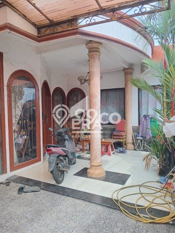 Ready to Use! Luxury House LT 456m2 Desain Modern di Pekayon Ready to Use! Luxury House LT 456m2 Desain Modern di Pekayon