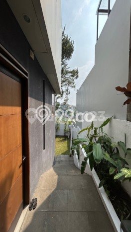 Hunian Super Mewah dengan Akses Paling Strategis di Kota Baru Parahyangan, Bandung Hunian Super Mewah dengan Akses Paling Strategis di Kota Baru Parahyangan, Bandung
