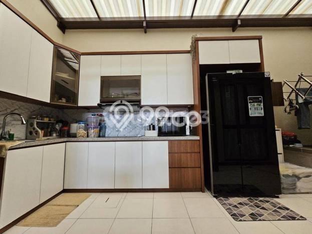 Rumah Luas Asri 2 KT Siap Pakai di Kota Baru Parahyangan Bandung Rumah Luas Asri 2 KT Siap Pakai di Kota Baru Parahyangan Bandung