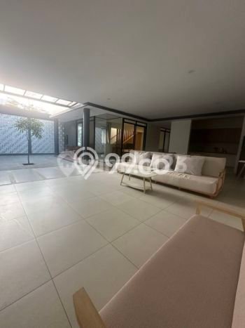 Rumah Luxury Modern Tanpa Renovasi di Kota Baru Parahyangan Bandung Rumah Luxury Modern Tanpa Renovasi di Kota Baru Parahyangan Bandung