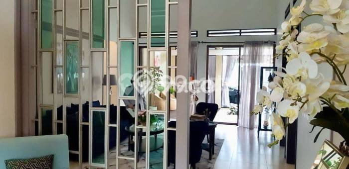 Ready to Use! Luxury House LT 537m2 Desain Elegan di Kota Baru Parahyangan Ready to Use! Luxury House LT 537m2 Desain Elegan di Kota Baru Parahyangan