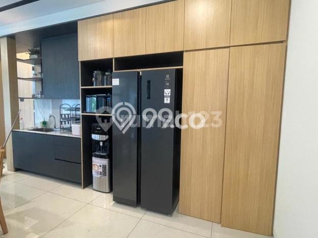 Rumah Elit Modern Tanpa Renovasi di Kota Baru Parahyangan Bandung Rumah Elit Modern Tanpa Renovasi di Kota Baru Parahyangan Bandung