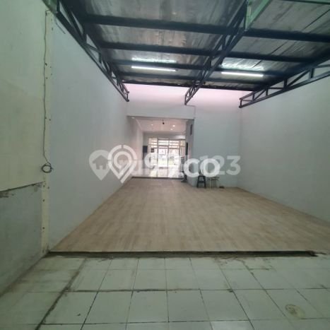 Ruko Dijual di Bandung LT 120m2 & LB 128m2 Lokasi Terbaik! Ruko Dijual di Bandung LT 120m2 & LB 128m2 Lokasi Terbaik!