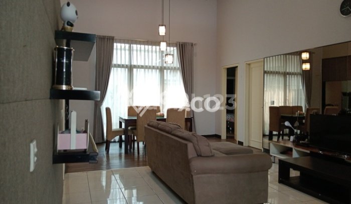 Rumah Elit Modern Siap Huni di Kota Baru Parahyangan Bandung Rumah Elit Modern Siap Huni di Kota Baru Parahyangan Bandung