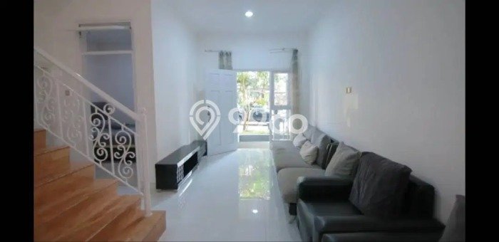 Disewakan! Rumah 7 Kamar Tidur &
4 Kamar Mandi di Kota Baru Parahyangan, Bandung Disewakan! Rumah 7 Kamar Tidur &
4 Kamar Mandi di Kota Baru Parahyangan, Bandung