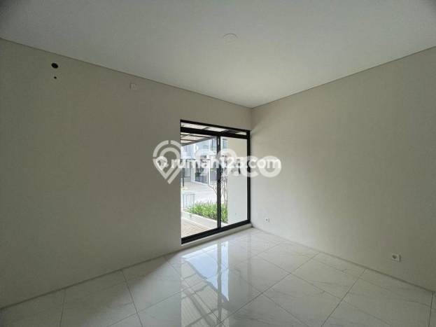 Ready to Use! Luxury House LT 157m2 Desain Elegan di Kota Baru Parahyangan Ready to Use! Luxury House LT 157m2 Desain Elegan di Kota Baru Parahyangan
