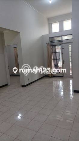 Hunian Mewah LB 70m2 Siap Huni Desain Elegan di Kota Baru Parahyangan, Bandung Hunian Mewah LB 70m2 Siap Huni Desain Elegan di Kota Baru Parahyangan, Bandung