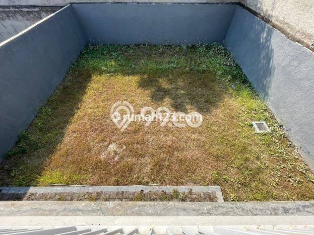 Jual Rumah Mewah Megah Dengan View Eksklusif di Kota Baru Parahyangan, Bandung Jual Rumah Mewah Megah Dengan View Eksklusif di Kota Baru Parahyangan, Bandung