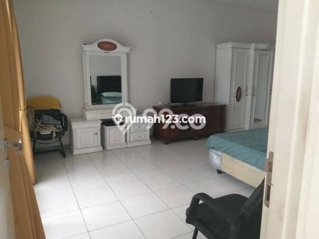 Rumah Elit Modern Siap Huni di Kota Baru Parahyangan Bandung Rumah Elit Modern Siap Huni di Kota Baru Parahyangan Bandung