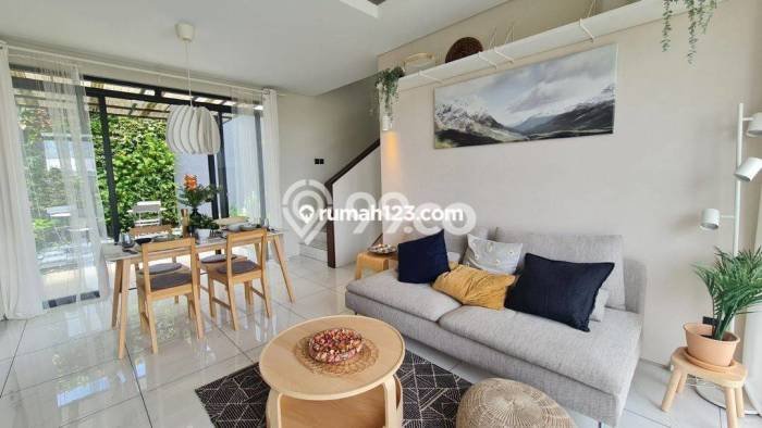 Rumah Luxury Modern Tanpa Renovasi di Kota Baru Parahyangan Bandung Rumah Luxury Modern Tanpa Renovasi di Kota Baru Parahyangan Bandung