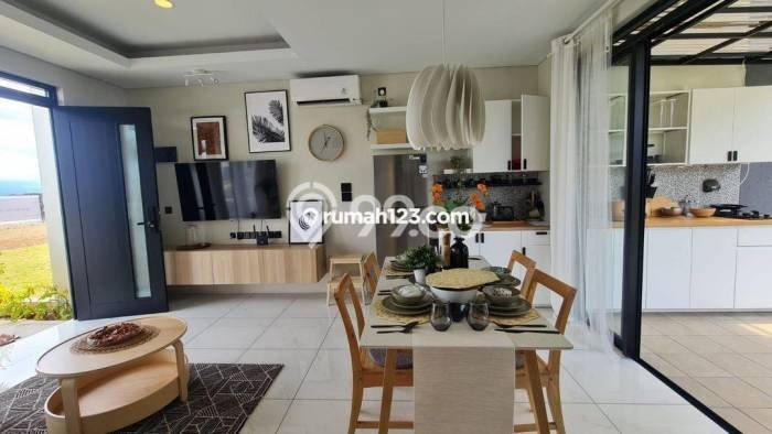 Rumah Luxury Modern Tanpa Renovasi di Kota Baru Parahyangan Bandung Rumah Luxury Modern Tanpa Renovasi di Kota Baru Parahyangan Bandung