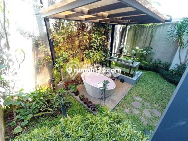 Rumah Luxury Modern Siap Huni di Kota Baru Parahyangan Bandung Rumah Luxury Modern Siap Huni di Kota Baru Parahyangan Bandung