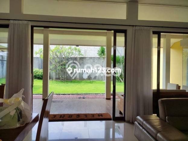 Jual Rumah Mewah Megah Dengan View Cantik di Kota Baru Parahyangan, Bandung Jual Rumah Mewah Megah Dengan View Cantik di Kota Baru Parahyangan, Bandung