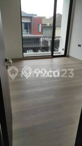 Rumah Elit Modern Tanpa Renovasi di Kota Baru Parahyangan Bandung Rumah Elit Modern Tanpa Renovasi di Kota Baru Parahyangan Bandung