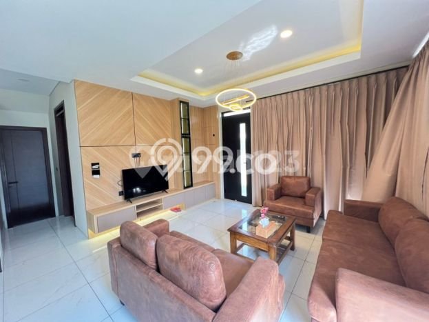 Rumah Elit LB 190m2 Siap Pakai Desain Elegan di Kota Baru Parahyangan, Bandung Rumah Elit LB 190m2 Siap Pakai Desain Elegan di Kota Baru Parahyangan, Bandung