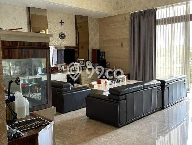Rumah Luxury Modern Tanpa Renovasi di Kota Baru Parahyangan Bandung Rumah Luxury Modern Tanpa Renovasi di Kota Baru Parahyangan Bandung