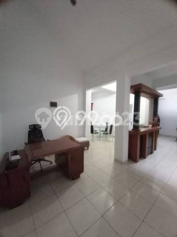 Hunian Elit LB 287m2 Siap Pakai Desain Elegan di Kota Baru Parahyangan, Bandung Hunian Elit LB 287m2 Siap Pakai Desain Elegan di Kota Baru Parahyangan, Bandung
