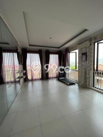 Hunian Mewah LB 500m2 Siap Pakai Desain Elegan di Kota Baru Parahyangan, Bandung Hunian Mewah LB 500m2 Siap Pakai Desain Elegan di Kota Baru Parahyangan, Bandung