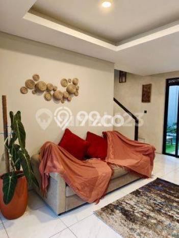Rumah Elit Modern Tanpa Renovasi di Kota Baru Parahyangan Bandung Rumah Elit Modern Tanpa Renovasi di Kota Baru Parahyangan Bandung
